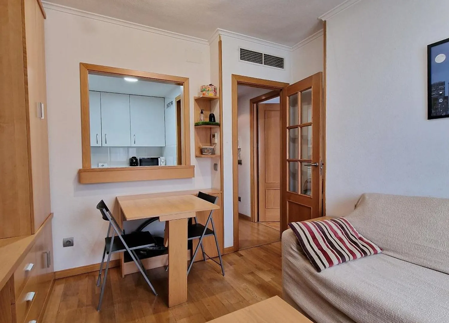 Samaniego, Piscina Y Garaje Junto Civitas Metropolitano Y Aeropuerto Madrid Appartamento